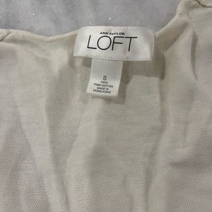 Deep v neck light weight sweater